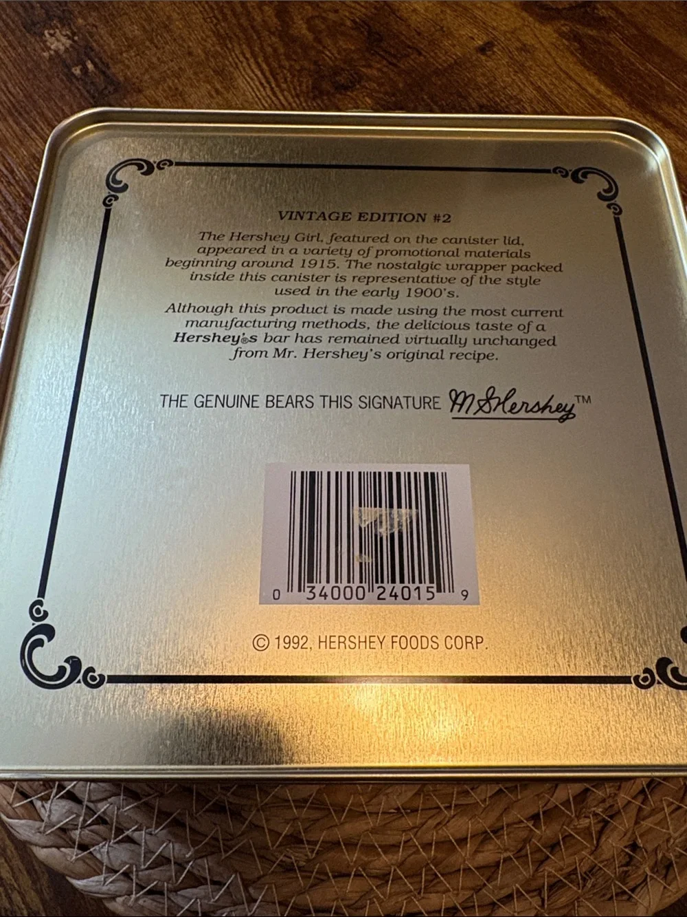 Hershey’s Pure Milk Chocolate Decorative Tin Vintage Edition # 2